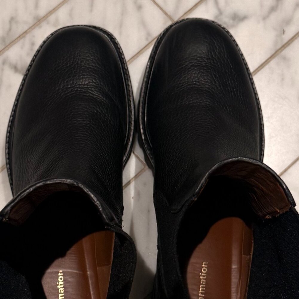 Reformation Katerina Black Leather Lug Sole Chelsea Boots Size 7.5 - Picture 4 of 4